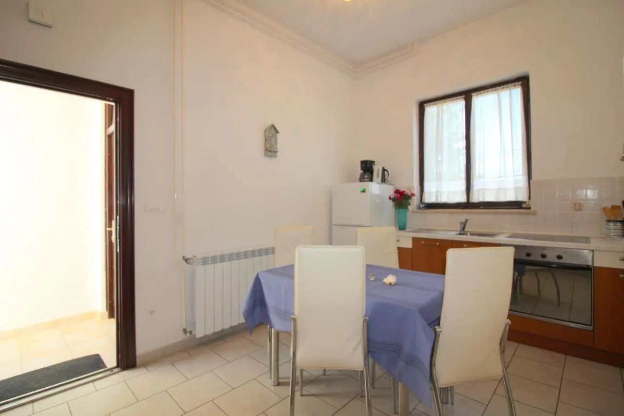 Apartment Ema Near City Center Porec Croatia