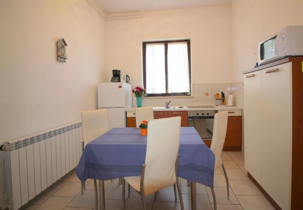 Apartment Ema Near City Center Porec
