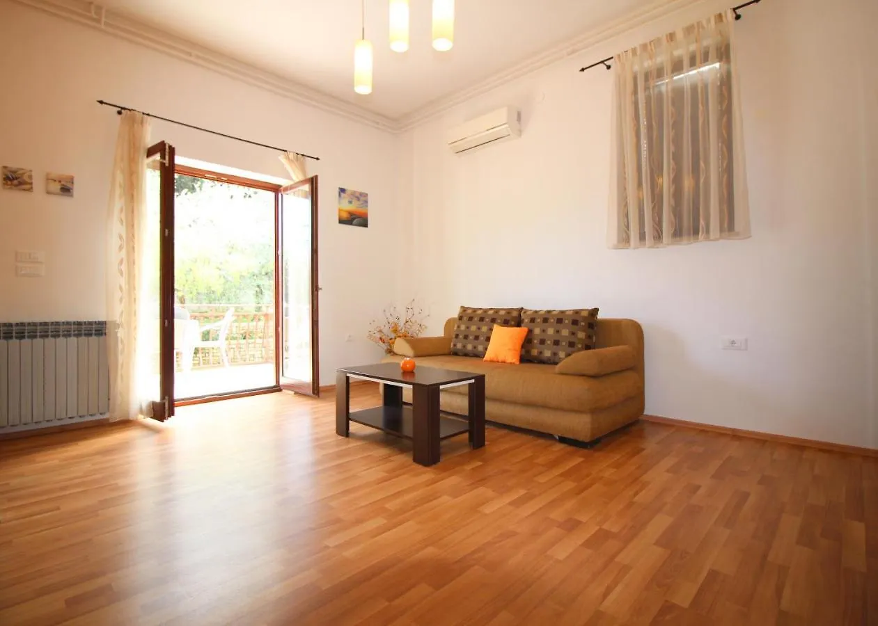 Apartment Ema Near City Center Porec